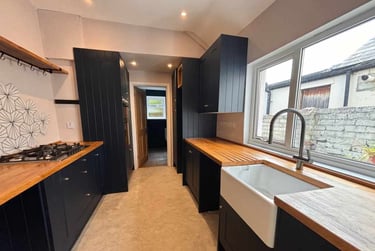 2 bed house, Cathays, Cardiff, CF244PE - Image 1
