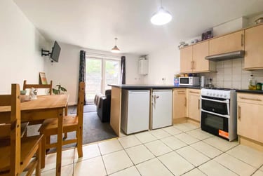 4 bed house, Roath, Plasnewydd, Cardiff, CF243HX - Image 2