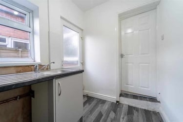 2 bed house, Gleave Road, Selly Park, Birmingham, B296JW - Image 4