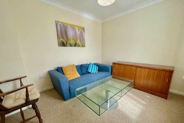 4 bed house, Wycliffe Road, Earlham, Norwich, NR47DX - Image 1