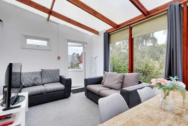 5 bed house, Victoria Road, St James, Exeter, EX46JB - Image 4