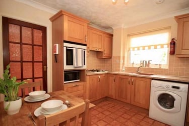 4 bed house, Northfields, Earlham, Norwich, NR47EX - Image 2