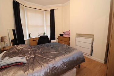 5 bed house, Cathays, Cardiff, CF244QT - Image 3