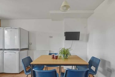 6 bed house, 1E New Mills Yard, City Centre, Norwich, NR33AH - Image 4