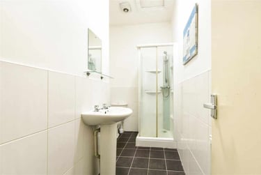 6 bed flat, Ecclesall Road, Sharrow, Sheffield, S118PE - Image 10