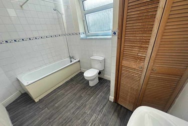 1 bed flat, N/A, Cathays, Cardiff, CF244DY - Image 5