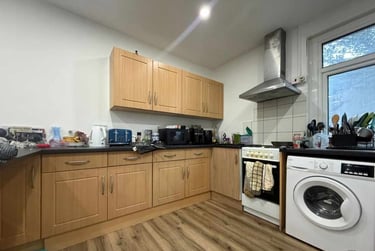 5 bed house, Cathays, Plasnewydd, Cardiff, CF244AQ - Image 1