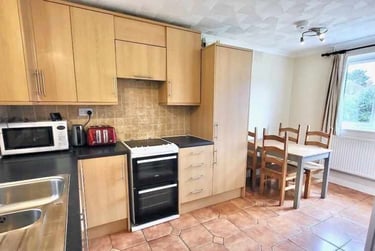 5 bed house, Fowell Close, Clover Hill, Norwich, NR58NL - Image 2