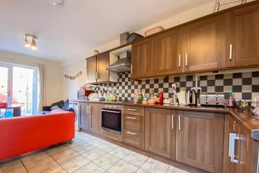 5 bed house, Heath, Gabalfa, Cardiff, CF143PX - Image 2