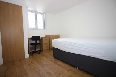 6 bed house, Cathays, Cardiff, CF244JL - Image 4
