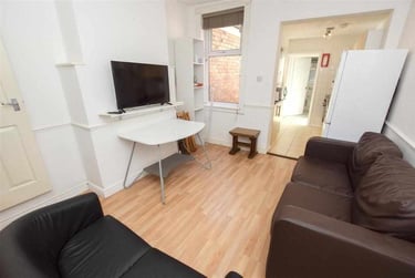 4 bed house, George Road, Selly Park, Birmingham, B296AH - Image 1