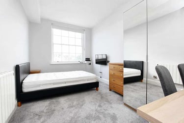3 bed flat, Magdalen Street, City Centre, Exeter, EX24HY - Image 8