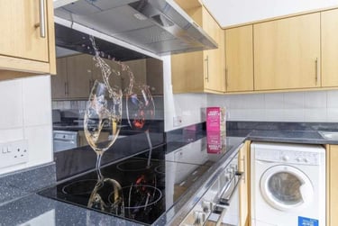 1 bed house, Ecclesall Road, Sharrow, Sheffield, S118PE - Image 1