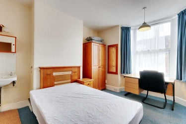 6 bed house, Mowbray Avenue, St Sidwells, Exeter, EX44HB - Image 6