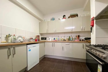 6 bed house, Cathays, Cardiff, CF244DE - Image 2