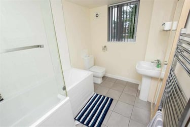 6 bed house, Hubert Road, Selly Park, Birmingham, B296ES - Image 9