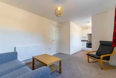 2 bed house, Heroes Drive, Selly Park, Birmingham, B296US - Image 2