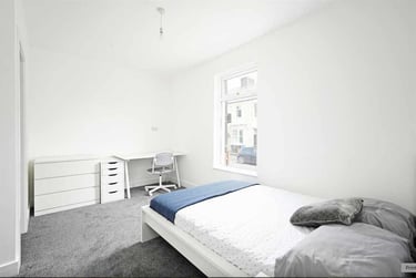6 bed house, William Street, Broomhall, Sheffield, S102BZ - Image 3