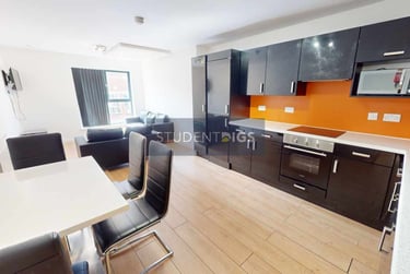 4 bed flat, London Road, Highfields, Leicester, LE20BL - Image 12