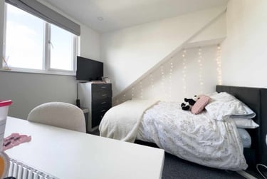 8 bed house, Cathays, Cardiff, CF244HQ - Image 10