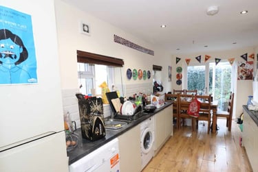 6 bed house, Cathays, Plasnewydd, Cardiff, CF244AL - Image 2