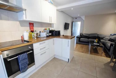 6 bed house, Heeley Road, Selly Park, Birmingham, B296EL - Image 4