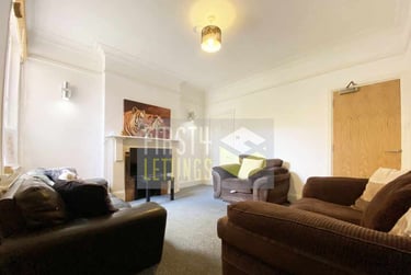5 bed house, Thurlow Road, Clarendon Park, Leicester, LE21YE - Image 4