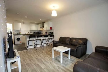 6 bed house, Heeley Road, Selly Park, Birmingham, B296EZ - Image 1