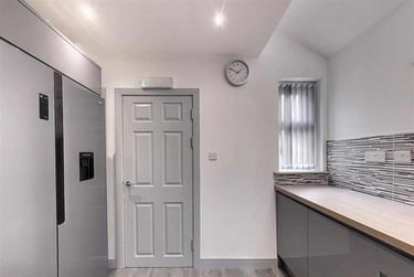 6 bed house, Dawlish Road, Selly Park, Birmingham, B297AR - Image 5