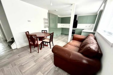 4 bed house, Dorset Street, Broomhall, Sheffield, S102FW - Image 3