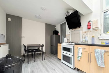 4 bed house, Cathays, Plasnewydd, Cardiff, CF244DG - Image 4