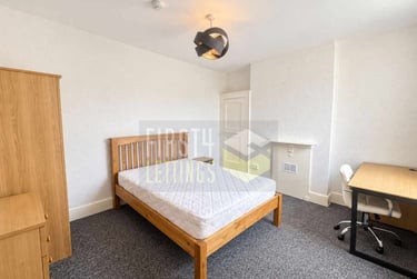 6 bed house, Clarendon Park Road, Clarendon Park, Leicester, LE23AN - Image 3