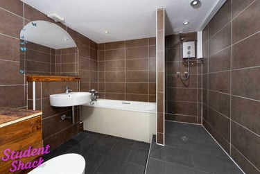 5 bed house, Park Grove Levenshulme Manchester, Levenshulme, Manchester, M192FH - Image 7