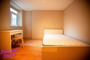 6 bed house, Swinton Grove, Ardwick, Manchester, M130EU - Image 15