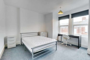 5 bed house, Danes Road, St Sidwells, Exeter, EX44LS - Image 4