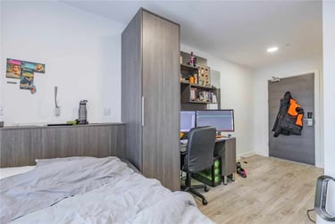 1 bed studio, 107d, Selly Oak, Birmingham, B296PB - Image 2