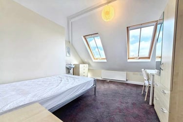 8 bed house, Velwell Road, St Sidwells, Exeter, EX44LE - Image 9