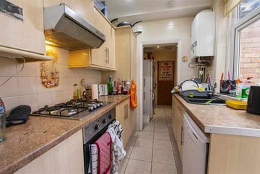 5 bed house, Warwards Lane, Selly Park, Birmingham, B297QR - Image 2