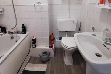 2 bed house, Carlton Terrace, Mount Pleasant, Swansea, SA16AE - Image 5