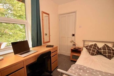 4 bed house, Earlham Road, Earlham, Norwich, NR47HL - Image 9