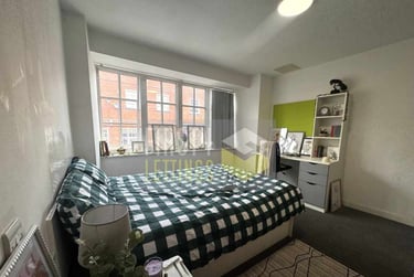 1 bed studio, Tudor Road, City Centre, Leicester, LE35HU - Image 3
