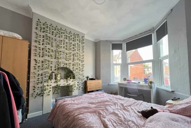 5 bed house, Cathays, Cardiff, CF244QS - Image 4