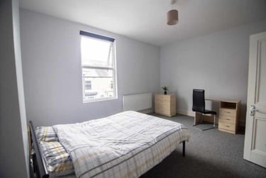 4 bed house, Cowlishaw Road, Sharrowvale, Sheffield, S118XE - Image 7