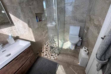 2 bed house, Cardiff Bay, Cardiff, CF105LG - Image 8