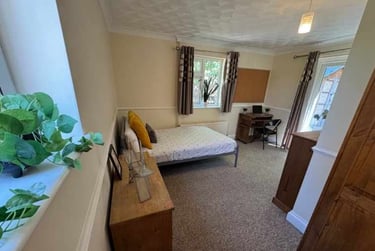 6 bed house, Mottram Close, Earlham, Norwich, NR58HL - Image 4