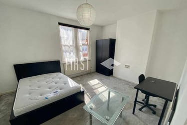 4 bed house, Avon Street, Highfields, Leicester, LE21BD - Image 1