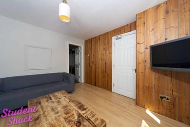 5 bed house, JJ Thomson Mews Manchester, Fallowfield, Manchester, M146JT - Image 2