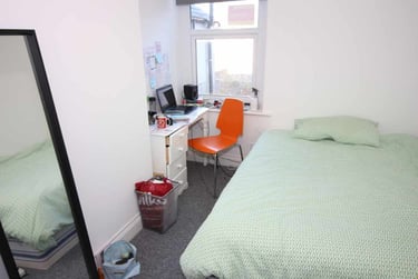 6 bed house, Cathays, Cardiff, CF244LN - Image 4