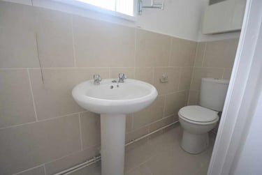 1 bed flat, Cradock Street, City Centre, Swansea, SA13HE - Image 4