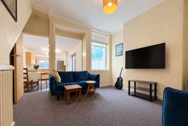 4 bed house, Cathays, Cardiff, CF244LJ - Image 1
